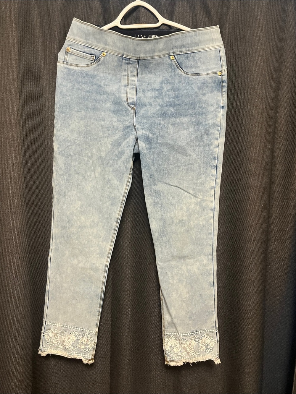 Luxe Light Blue Embroidered Hem Ankle Jeans